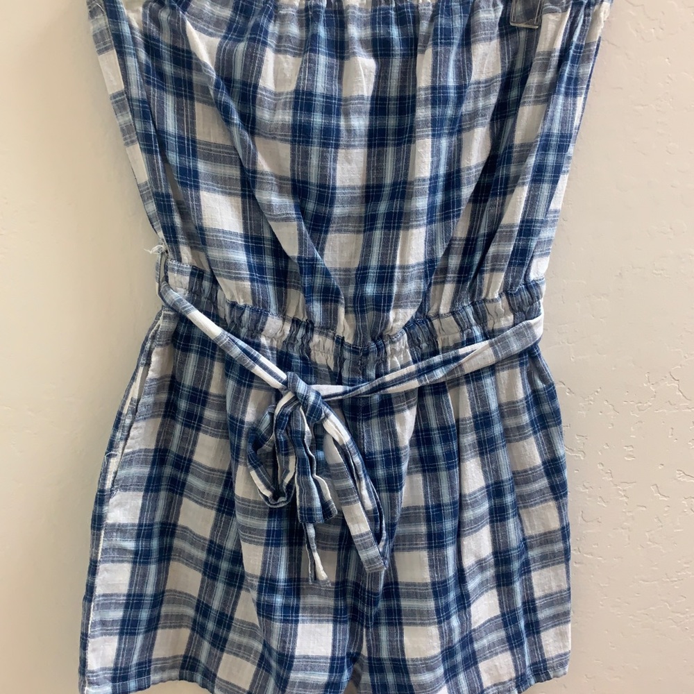 Romper with pockets